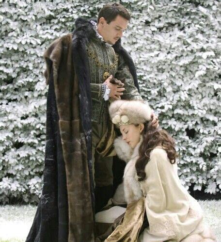 8 best images about The tudors TV series costumes on Pinterest | Wallis ...