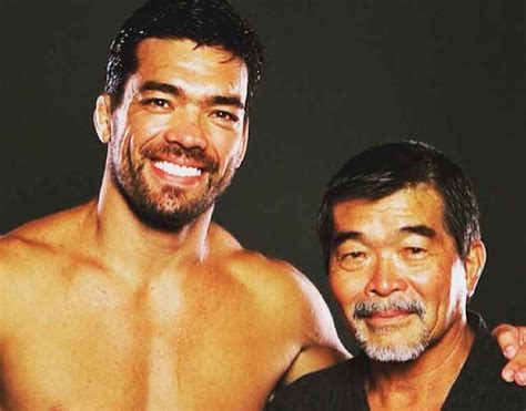 Lyoto Machida é campeão de Karatê, Sumô e MMA