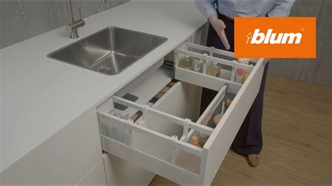 More space and organisation in the sink cabinet | Blum Inspirations - YouTube