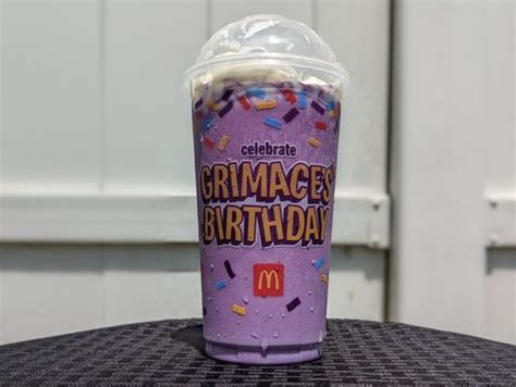 I drank a McDonald's purple Grimace Shake so you don’t have to - masslive.com