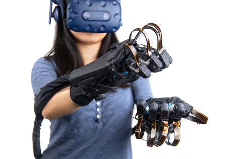 Haptx lanza su nueva versión de guantes hápticos - Distrito XR