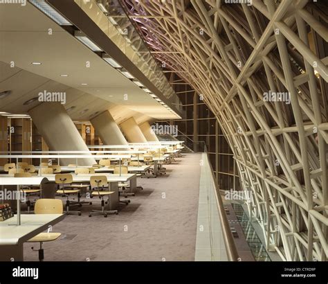 faculty of law university of cambridge library interior night with Stock Photo: 49687842 - Alamy