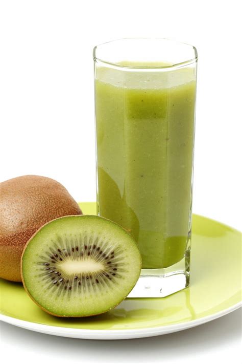 Kiwi Juice Recipe (Blender or Food Processor) - Clean Eating Kitchen