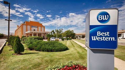 BEST WESTERN O’HARE NORTH/ELK GROVE HOTEL - Updated November 2024 - 23 Photos & 34 Reviews - 100 ...