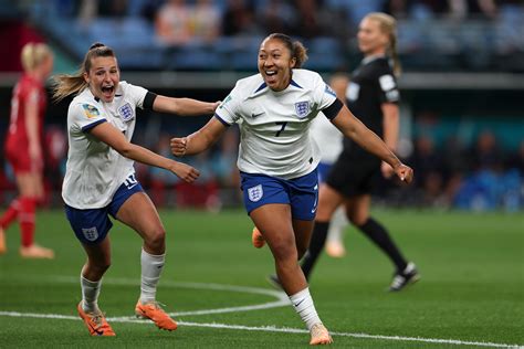 How England’s Lionesses are inspiring women football fans like me | The ...