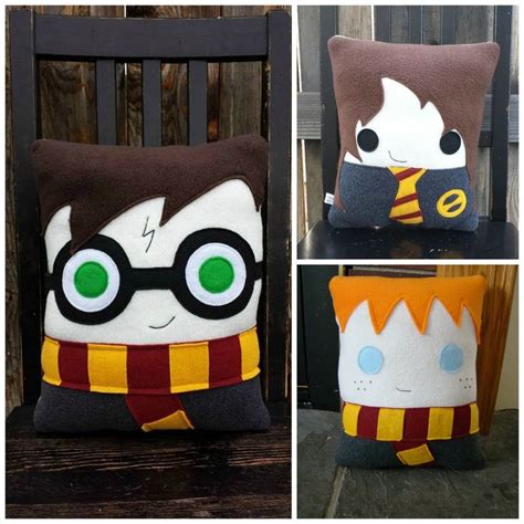 Harry Potter Pillow | Harry potter pillow, Harry potter gifts, Harry potter accessories