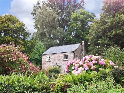 Holiday Cottages in Monmouthshire : Cottages For Couples, Find Holiday Cottages for Couples ...