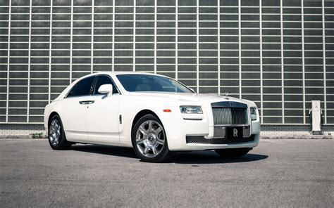 Rolls Royce Ghost - Link Limousines