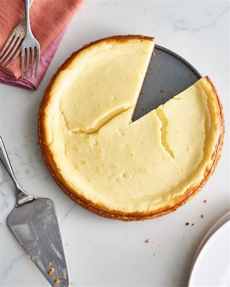 The Classic Philadelphia Cheesecake Recipe Is as Easy as It Gets. But ...