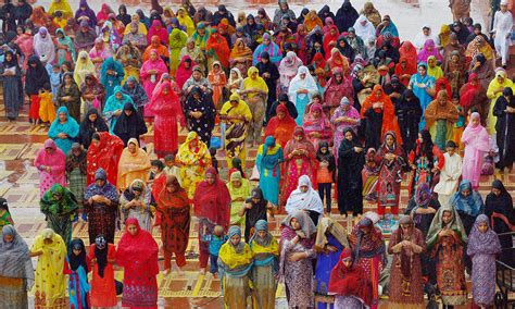 Eid celebrated in Pakistan with traditional fervour - Multimedia - DAWN.COM