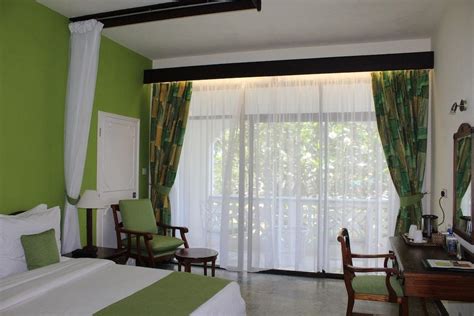 Sarova Whitesands Beach Resort & Spa Hotel (Mombasa) - Deals, Photos & Reviews