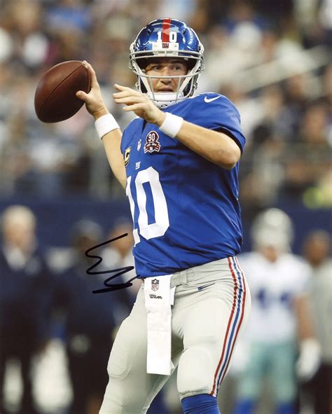 ELI MANNING - New York Giants AUTOGRAPH Signed 8x10 Photo