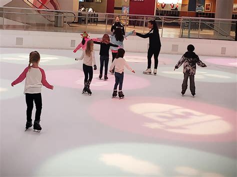 Galleria Dallas Ice Skating Center