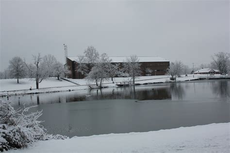 Casual Shots: Winter in Frankfort, Kentucky (2013) | THE WIRE