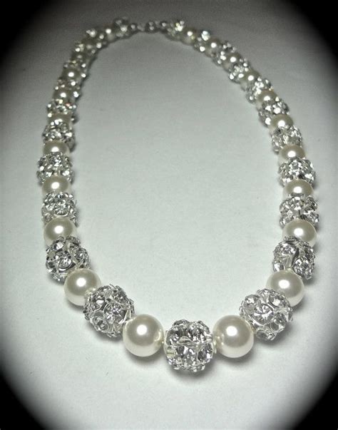 Ultimate guide for Buying Pearl and Diamond Necklace – StyleSkier.com