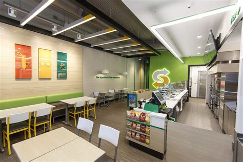 Subway Brings ‘Fresh Forward’ With New Restaurant Design, Customer Experience | Restaurant Magazine