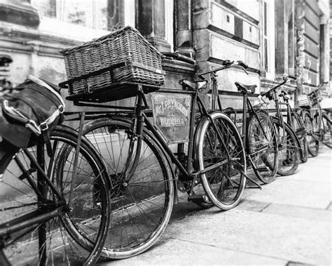 Vintage Bicycle Bike Print Black and White Retro | Etsy | Vintage bicycles, Retro photography ...