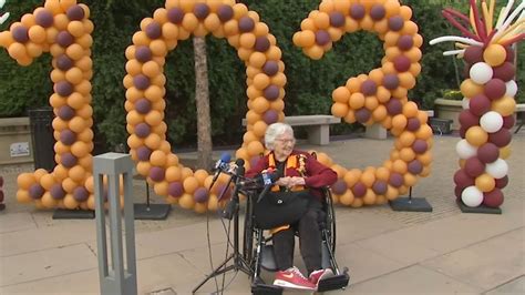 How old is Sister Jean? Loyola University Chicago's basketball team ...