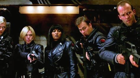 Ghosts of Mars (2001) Review - Cinematic Diversions