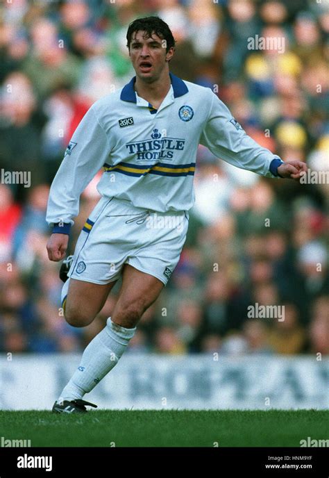 GARY SPEED LEEDS UNITED FC 03 January 1995 Stock Photo - Alamy