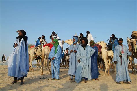 TUAREG PEOPLE: AFRICA`S BLUE PEOPLE OF THE DESERT