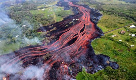 Hawaii volcano aerial view: Latest webcam images as Kilauea blows AGAIN ...