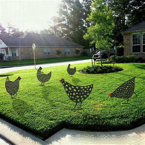 Chicken Inspired Garden Decor - Acrylic - Black - 5 Patterns - ApolloBox