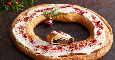 Christmas Kringle - O&H Danish Bakery of Racine Wisconsin