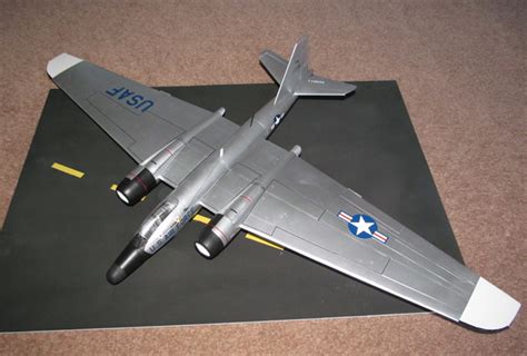 Airfix RB-57F Conversion from B-57 1:48 - build review - Scale Modelling Now