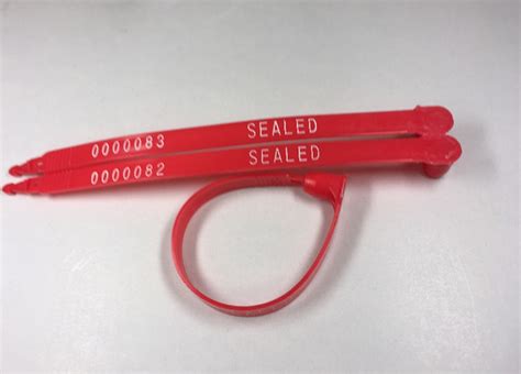 Plastic Truck Seal | 877-504-7225 | Alta Max