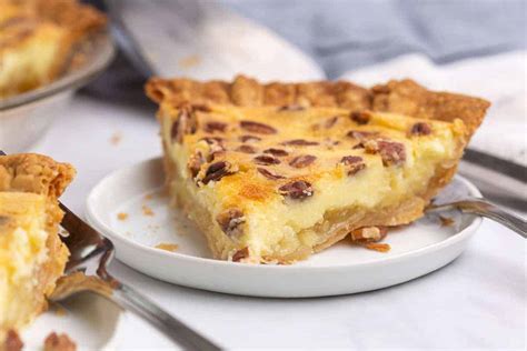 Pineapple Cream Cheese Pie - The Kitchen Magpie