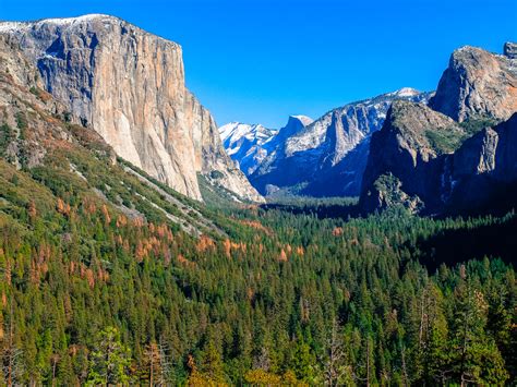 Yosemite National Park, USA - Tourist Destinations