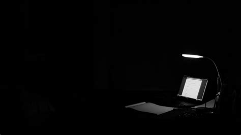 Studying in the dark [2560x1440] | Minimalist desktop wallpaper, Dark ...