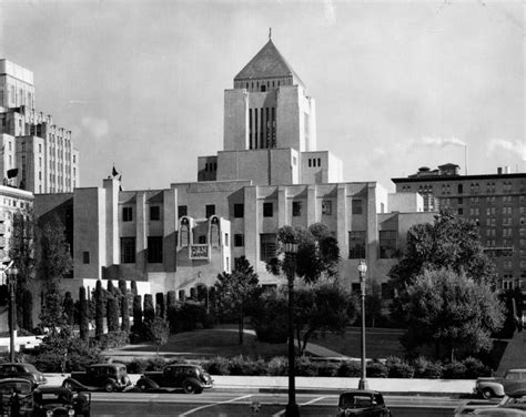 Los Angeles' Iconic Central Library Was a Beacon of Early Art Design » Digs.net