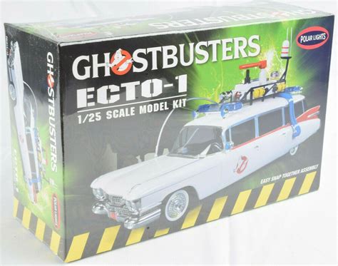 Polar Lights Ghostbusters ECTO-1 1:25 Scale Snap Together Model Car Kit 914 #PolarLights | Model ...