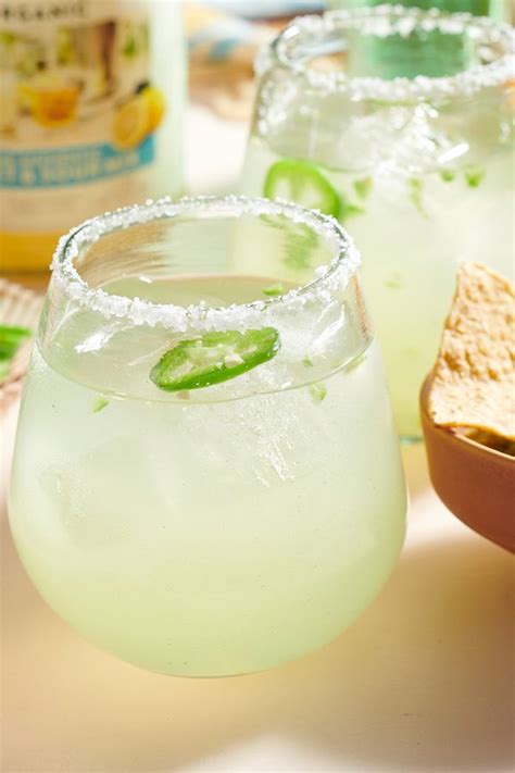 Jalapeño Margarita - Agalima Organic | Recipe | Jalapeno margarita, Margarita recipes, Margarita mix