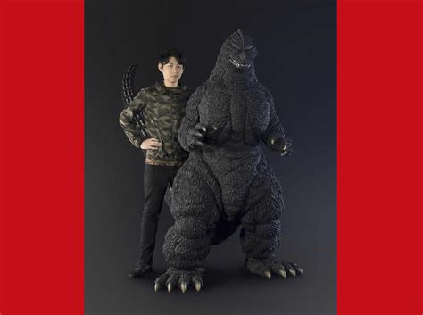 Massive Godzilla figure stands more than six feet tall, costs more than $40,000 | SoraNews24 ...