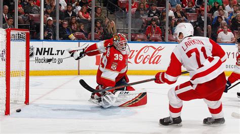 Detroit Red Wings earn 1st win by beating Panthers in OT 4-3