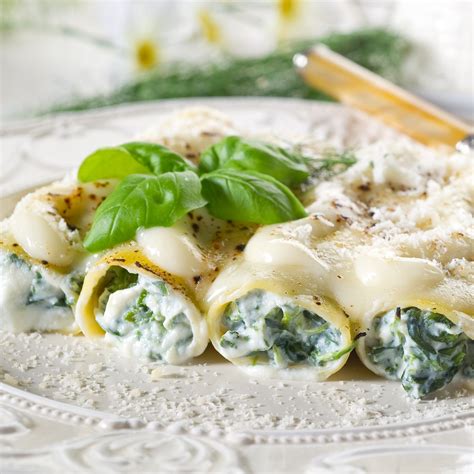 Our Traditional Vegetarian Cannelloni Recipe – GastroZone™: Travel. Eat ...