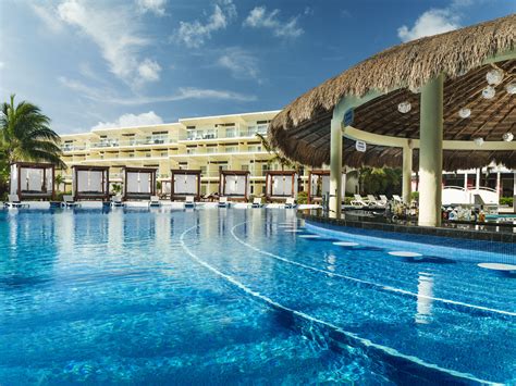 Azul Beach Resort Riviera Cancun All-Inclusive Resort