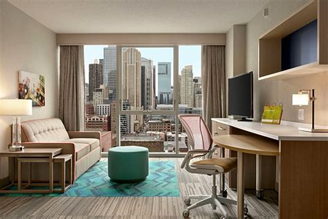 Home2 Suites by Hilton Chicago River North - Guest Reservations