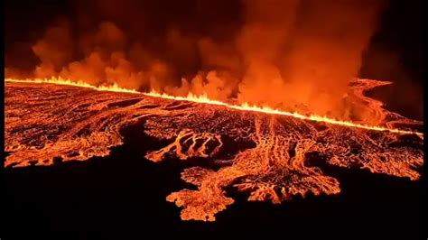 Iceland volcano erupts prompting evacuation of Blue Lagoon | CNN