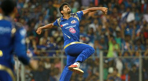 Top 5 bowling performances of Jasprit Bumrah in IPL