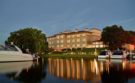 The Harbor Grand hotel in New Buffalo, Michigan - the perfect waterfront getaway | Lake hotel ...