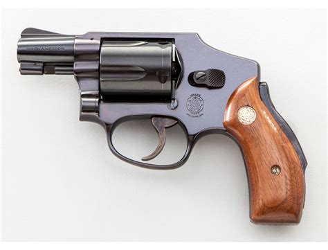 Smith & Wesson Model 40 DA Hammerless Revolver