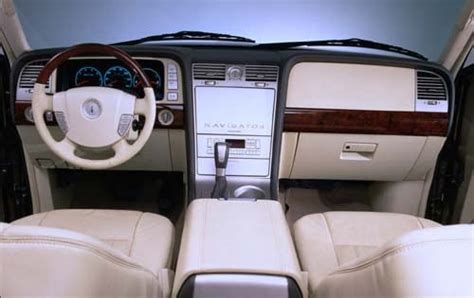 2004 Lincoln Navigator Interior Photos | Brokeasshome.com