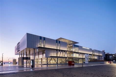 Istanbul Modern | Renzo Piano Building Workshop | Archello