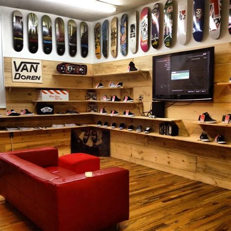 15 best Skate/Snow Board Retail shop images on Pinterest | Retail shop ...