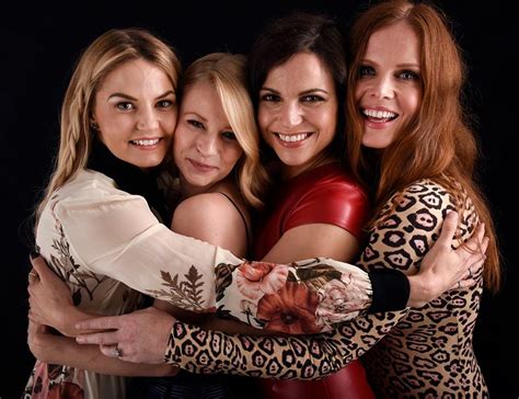 Once Upon a Time cast-SDCC 2016 - Laisalves8 Photo (39788861) - Fanpop