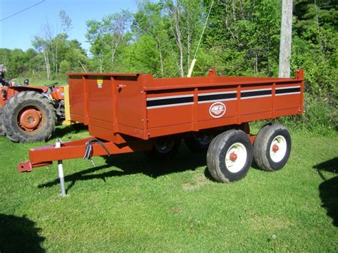 Farm Dump Trailers/Wagons | Peter Chase Enterprises